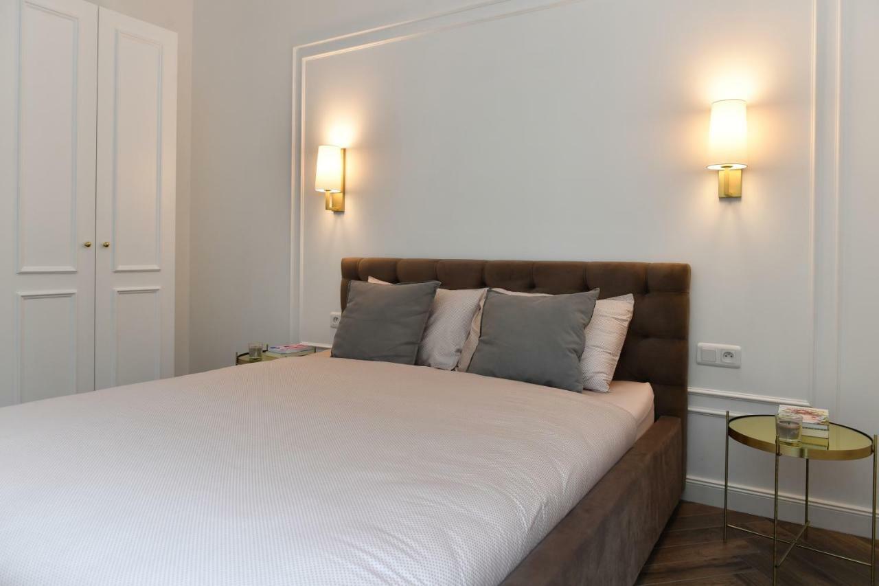 Luxury Next To Monte Carlo Apartment